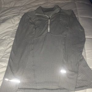 Lululemon grey quarter zip
